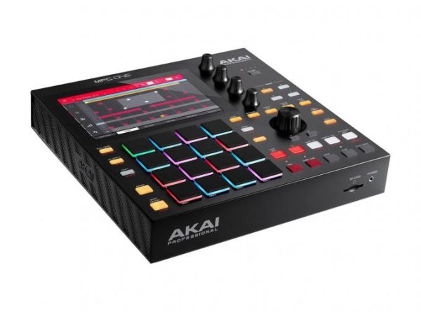 Akai MPCOne 02