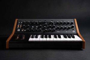 Subsequent 25 On Black Product Shot 4
