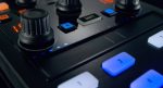 img ce gallery traktor kontrol x1 gallery intro 03 2x f64b2bed6db36940f6e27746ce21e4ce d