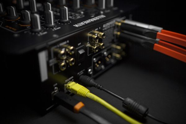 Xone23C closeup 3