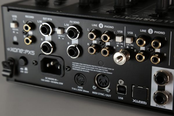 XonePX5 Close2