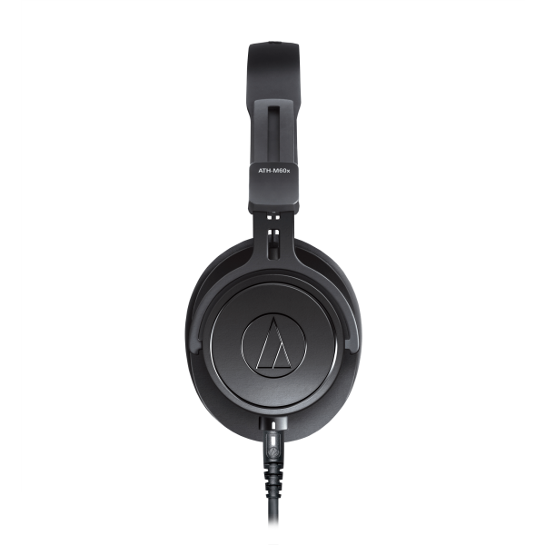 ath m60x 02