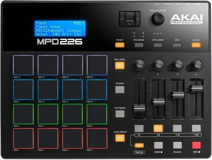 AKAI MPD 226