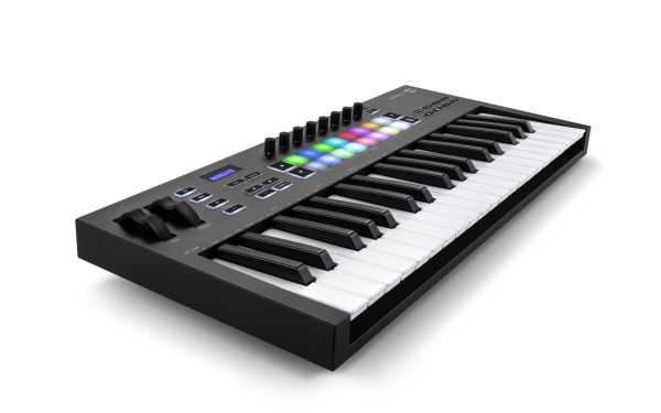 LaunchKey37 3quart left HR
