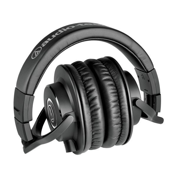 ath m40x 02
