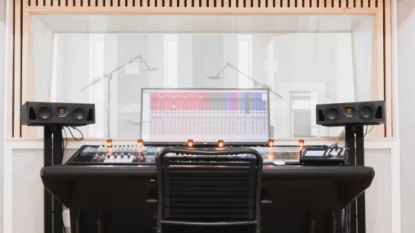 adam audio a series a44h studio monitor lifestyle photo funkhaus 1500x843 1