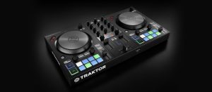 img ce gallery traktor kontrol s2 mk3 overview 04 image gallery 14 5eff78bca3fc7b288e542abf7fe3bf12 d@2x