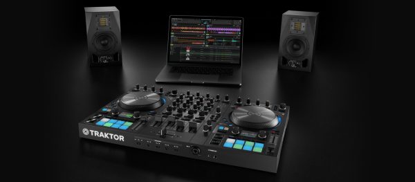 img ce gallery traktor kontrol s4 mk3 overview 04 image gallery 25 0b630fa25d2ea00eef442370ae71ffe5 d@2x