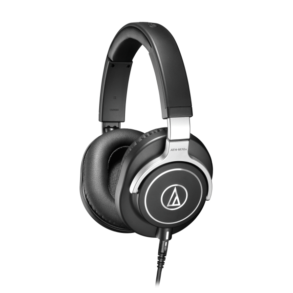 ath m70x 01