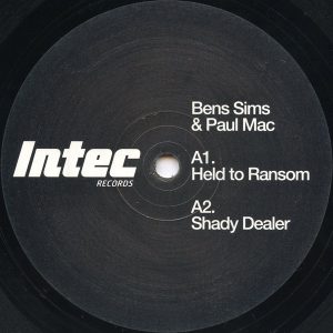R 347903 1369925313 1803