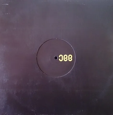 R 382747 1393430234 8864