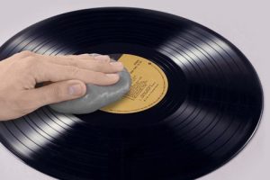Phono Care action7 gray
