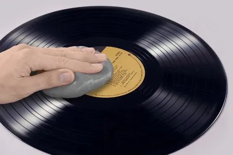 Phono Care action7 gray