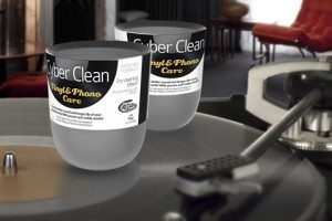 Phono Care interior black 300x200 1