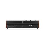 MODEL D BEHRINGER SINTETIZADOR 2 1