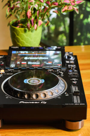 Turntable 26
